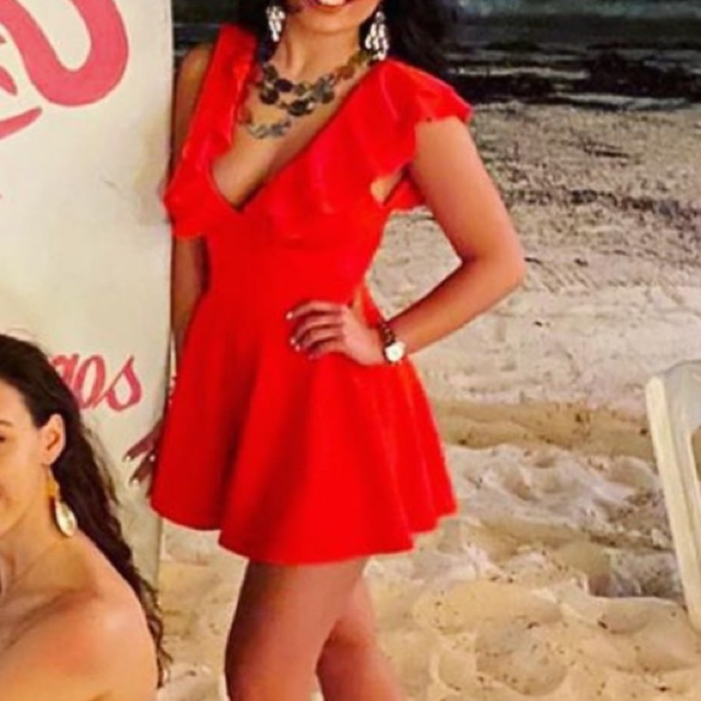 Flowy Romper - Picture 2 of 2